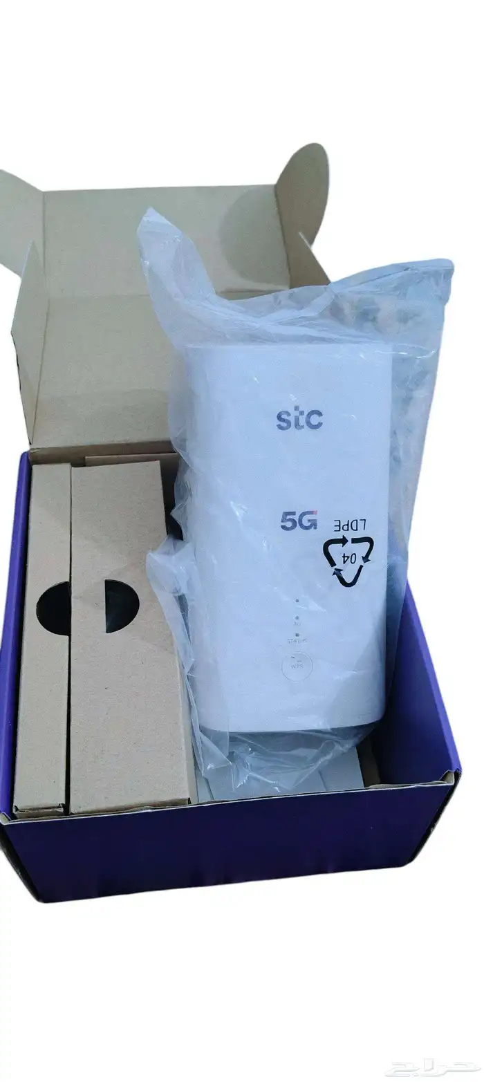 روترSTC5G.عادة في قراطيسه استخدام شهرين فقط السعر 600 للتواص 5