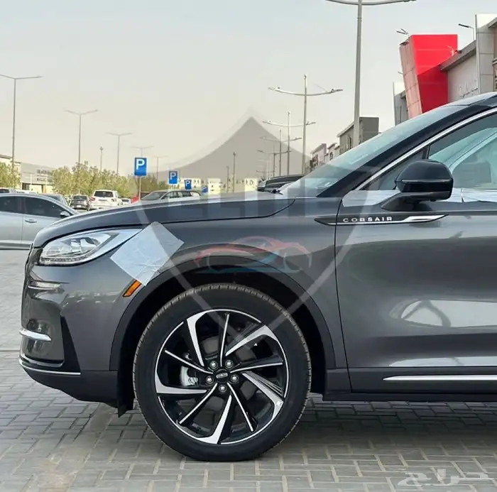 لينكون كورس أير فل دفع رباعي 2025 2