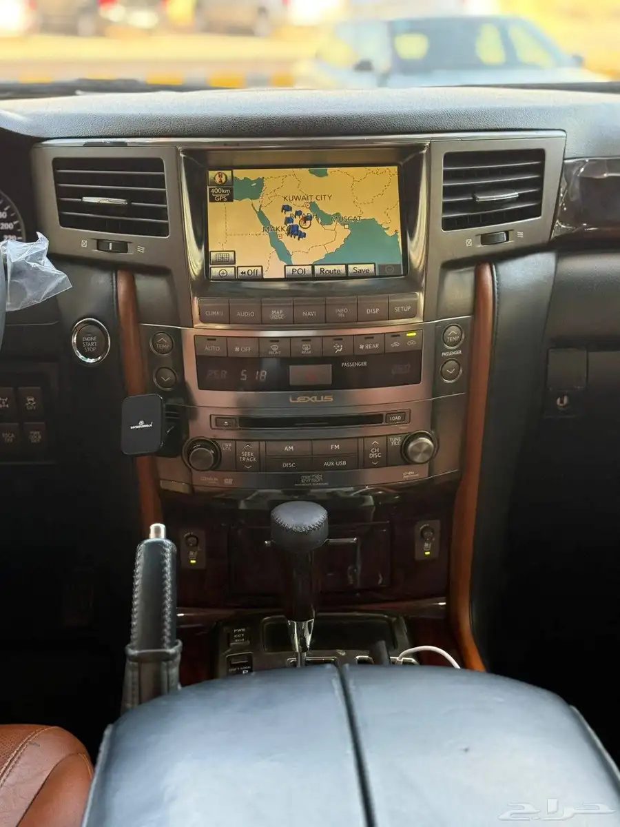 لكزس - 2011 - LX570 - فل كامل - بسعر 89 الف 13