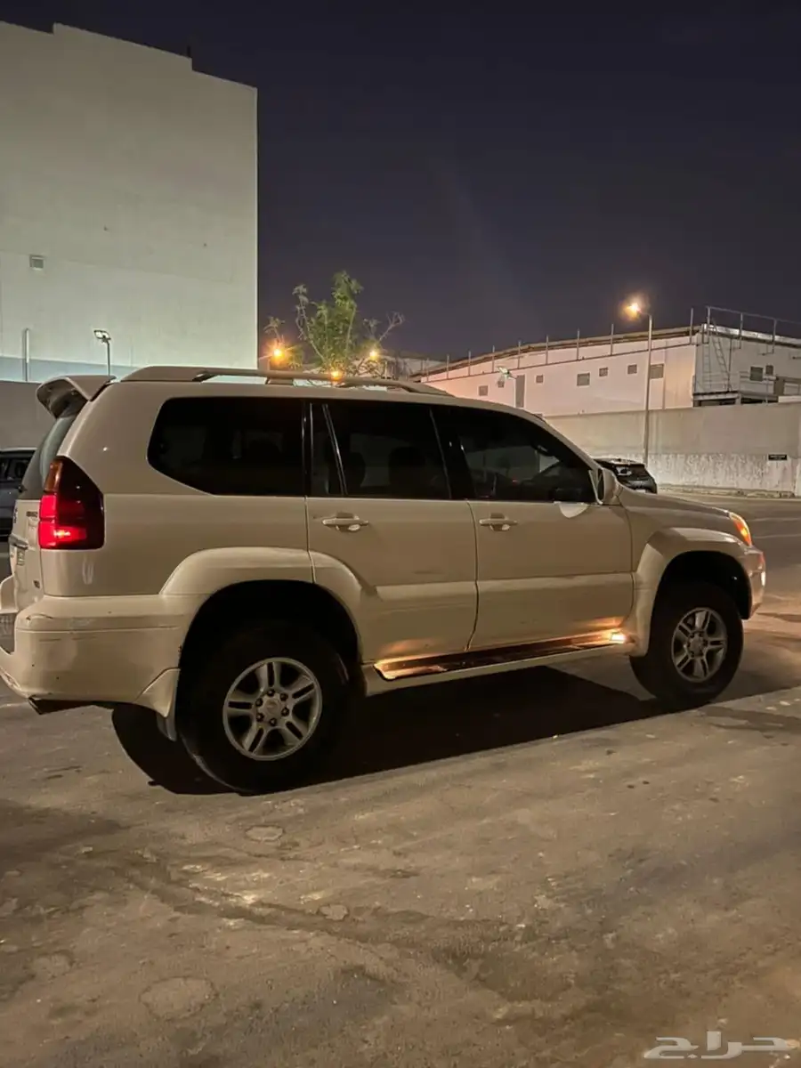 لكزس 2003 GX 6