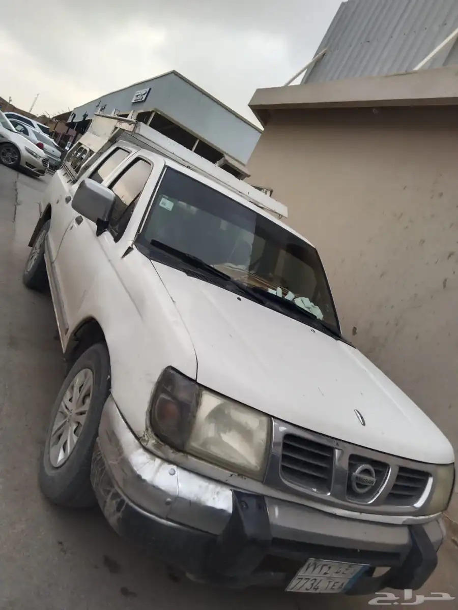 نيسان ددسن 2001 0