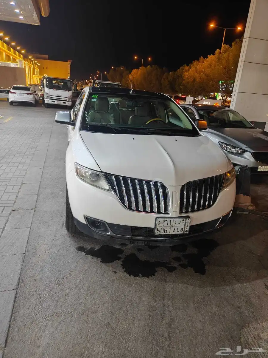 للبيع لينكولن MKX موديل 2011 فل كامل دفع رباعي (AWD) 2