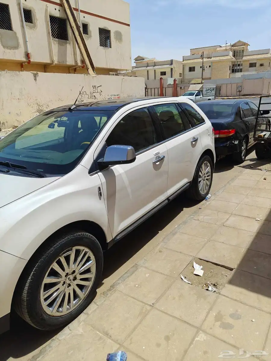 للبيع لينكولن MKX موديل 2011 فل كامل دفع رباعي (AWD) 7