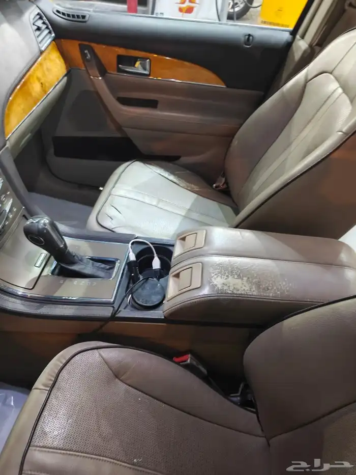 للبيع لينكولن MKX موديل 2011 فل كامل دفع رباعي (AWD) 4