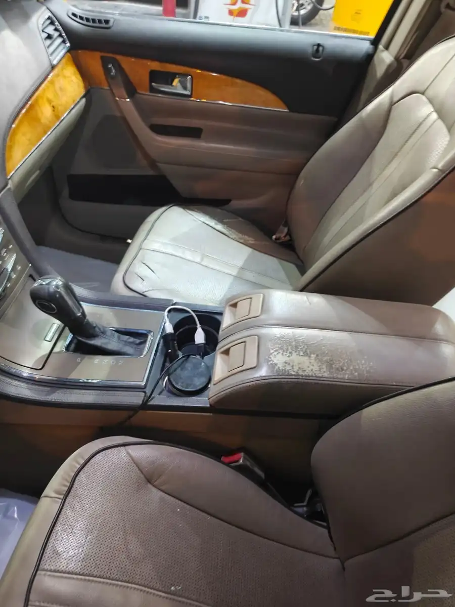 للبيع لينكولن MKX موديل 2011 فل كامل دفع رباعي (AWD) 4