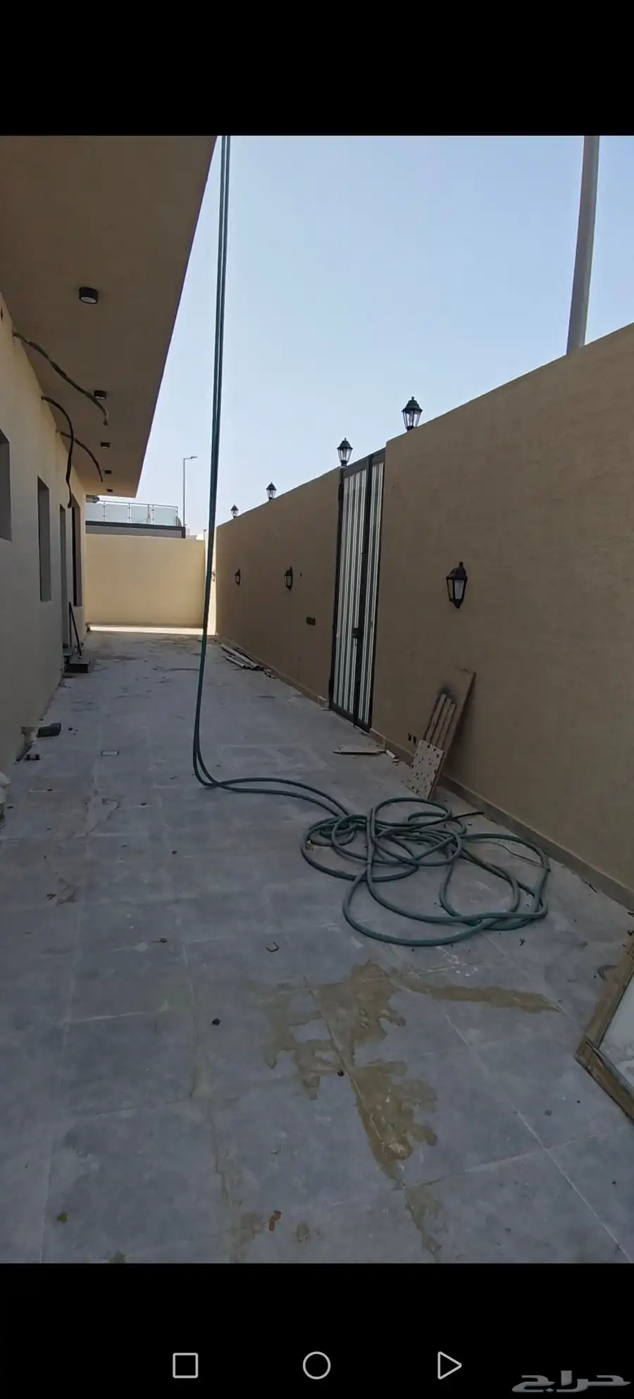 للبيع شقق دوبلكسيه بالضاحيه الحي العاشر 1