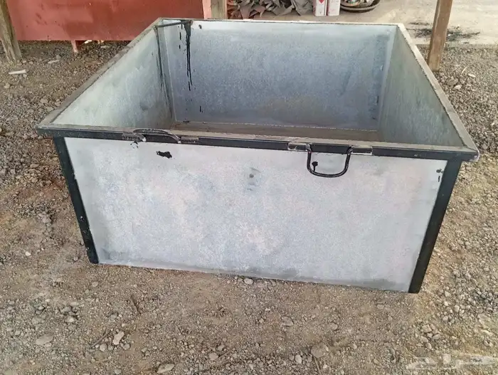 للبيع حوض ماء أبل 0