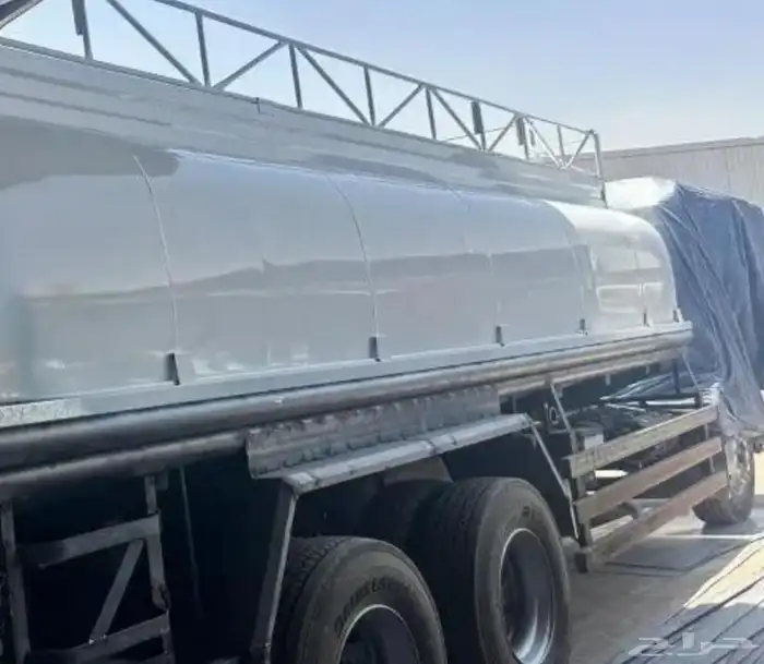 فني بوية متميز رش توانك وايتات 0