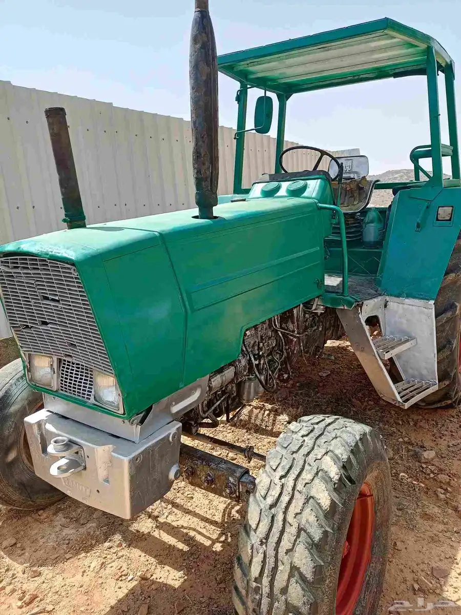 حراثه فنت 306للبيع.مكينه.قيرفرامل.على.الشرط. 0