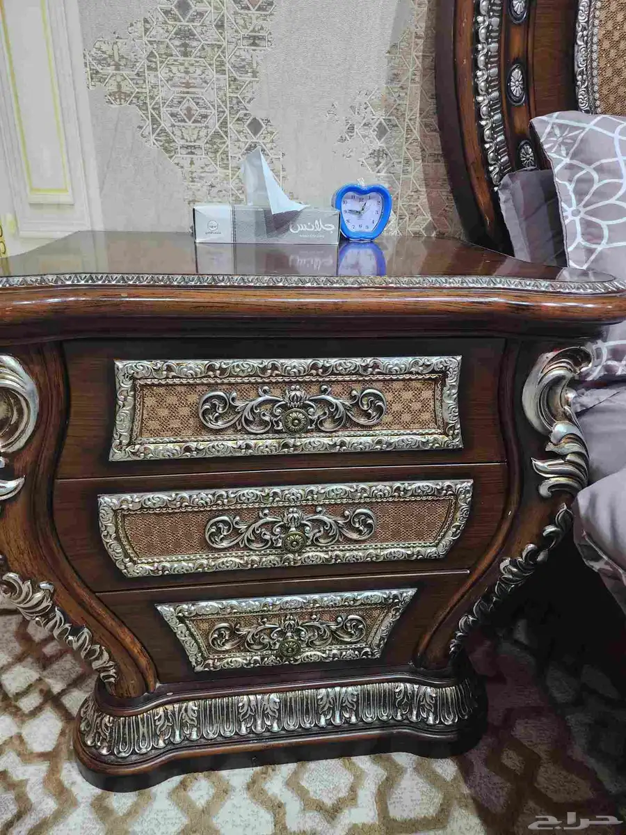 غرفه نوم للبيع 1