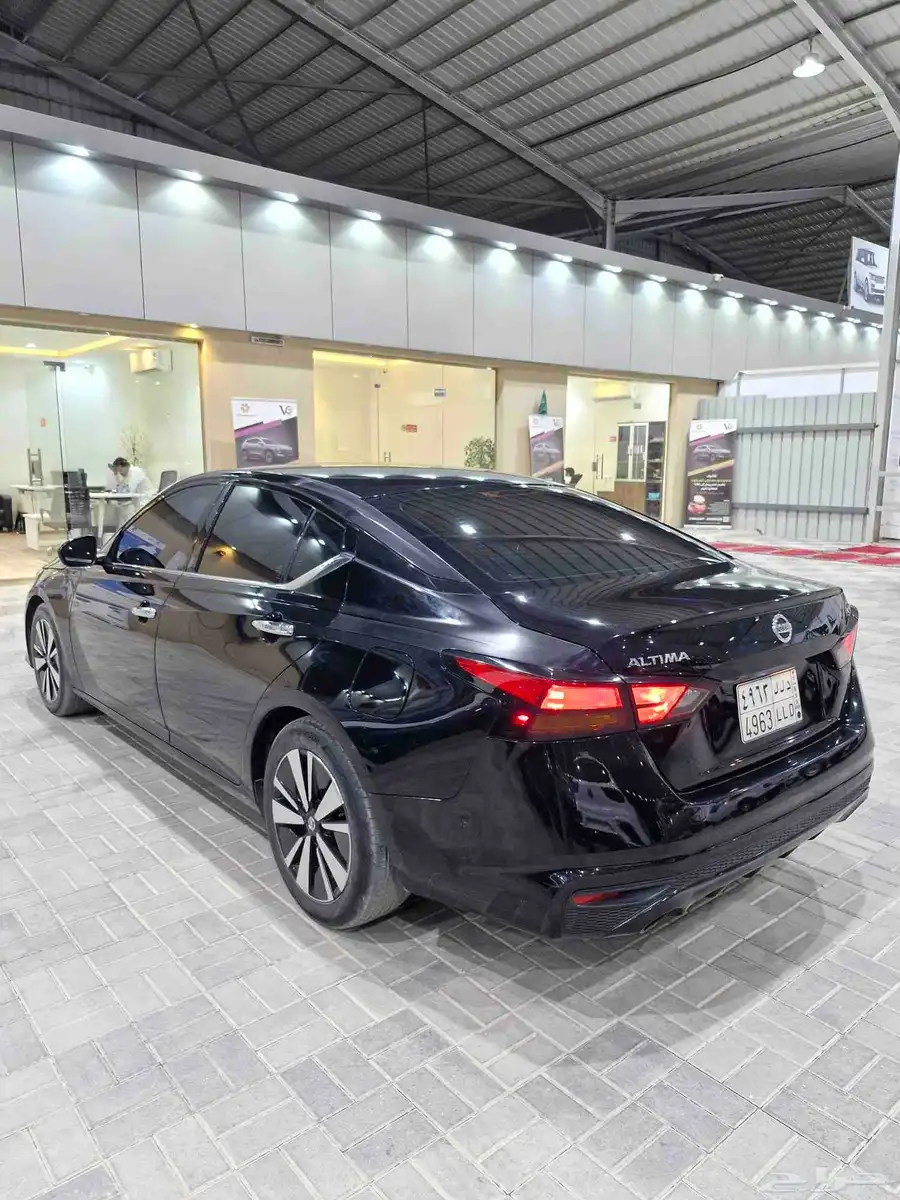 نيسان التيما نص فل SV مستخدمه 2020 4
