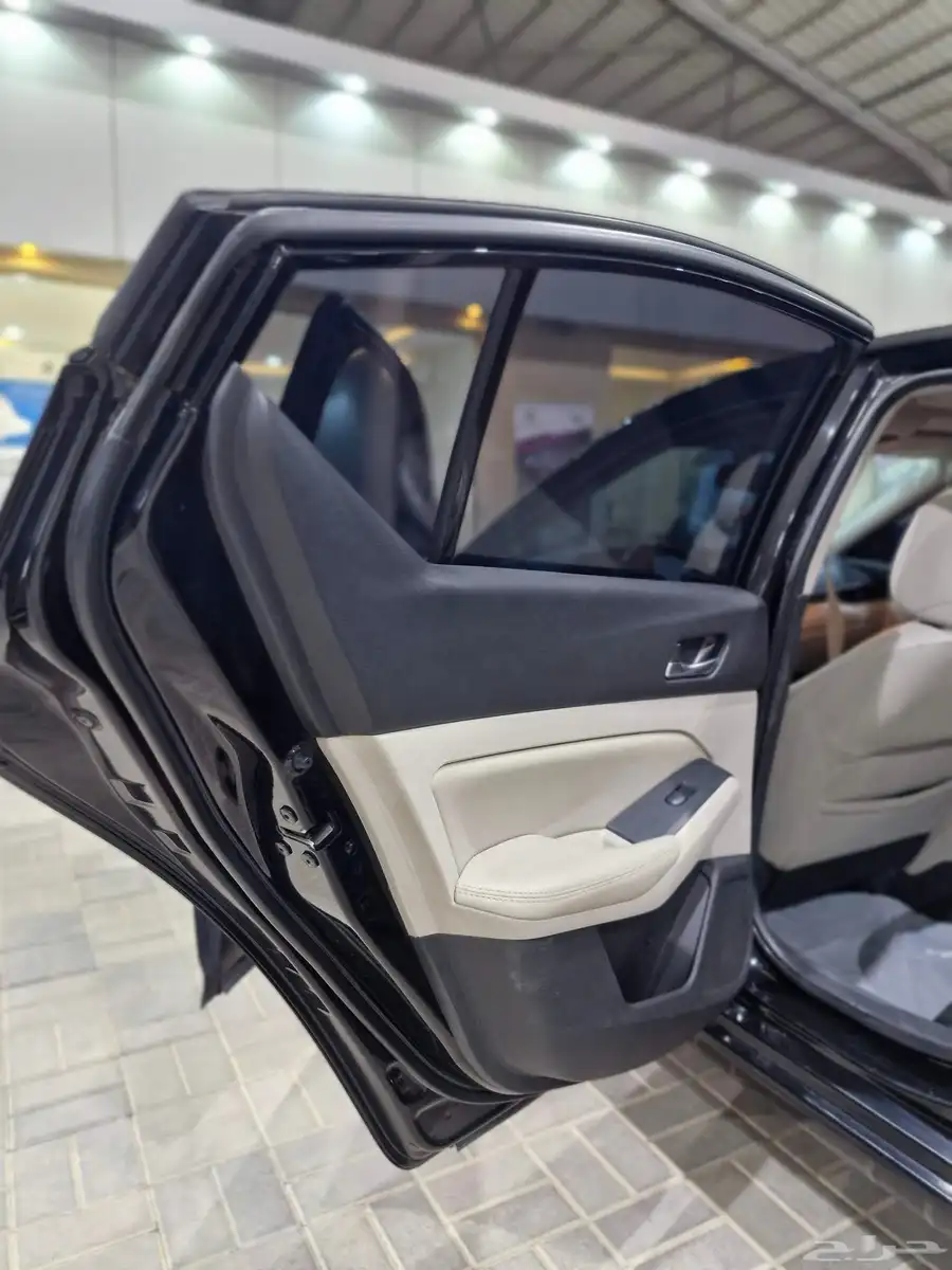 نيسان التيما نص فل SV مستخدمه 2020 7