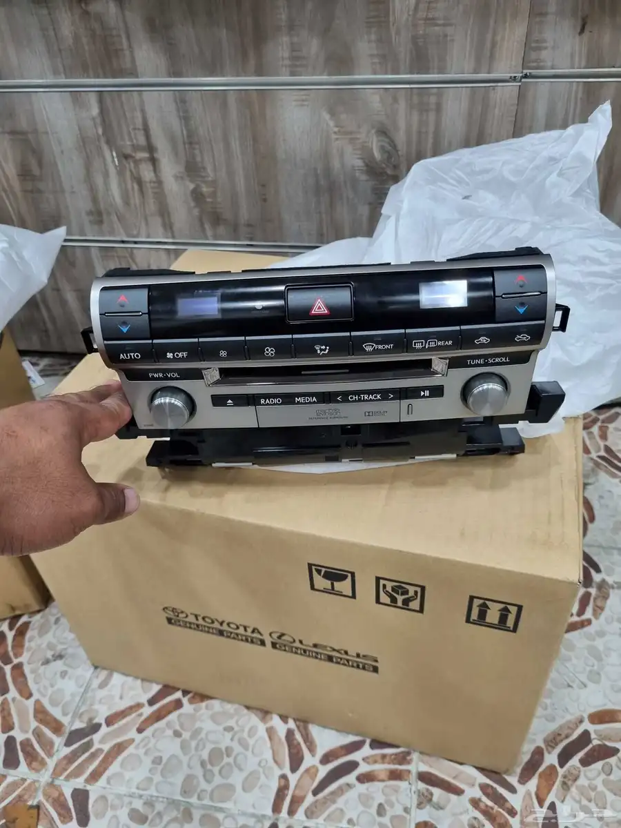 جديد بكرتونه مسجل لكزس تويوتا 86804-30640 0