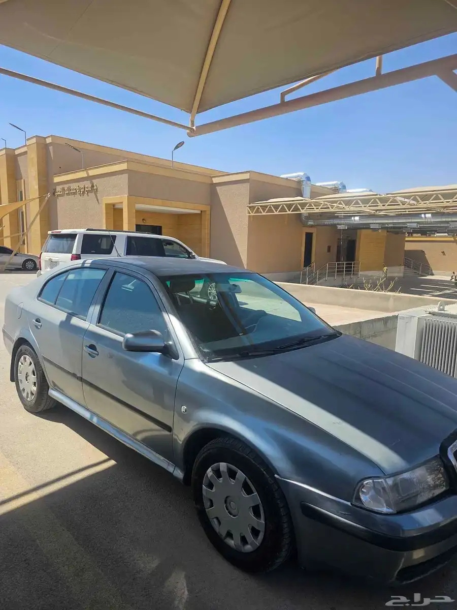 سكودا اوكتافيا توماتيك لوحات شبه مميزه ديزل تيربو موديل2004 0