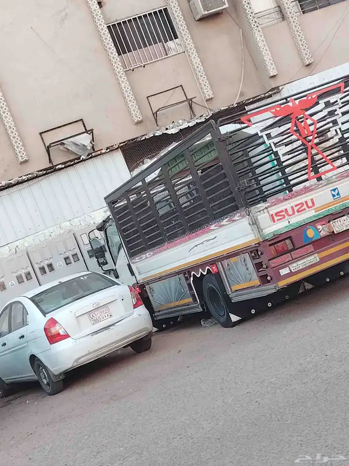 دينا نقل عفش وحلال وبضيع من خميس مشيط إلى جميع الملكه العربي 0