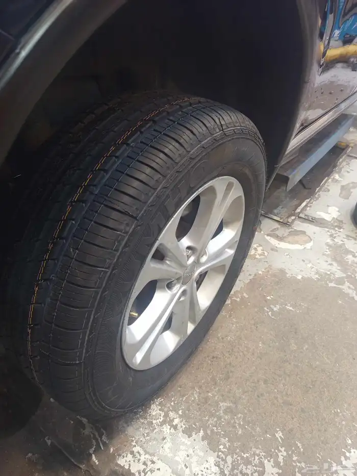 كفرات مشتبيشي باجيرو جيب برادو جنط 18 4