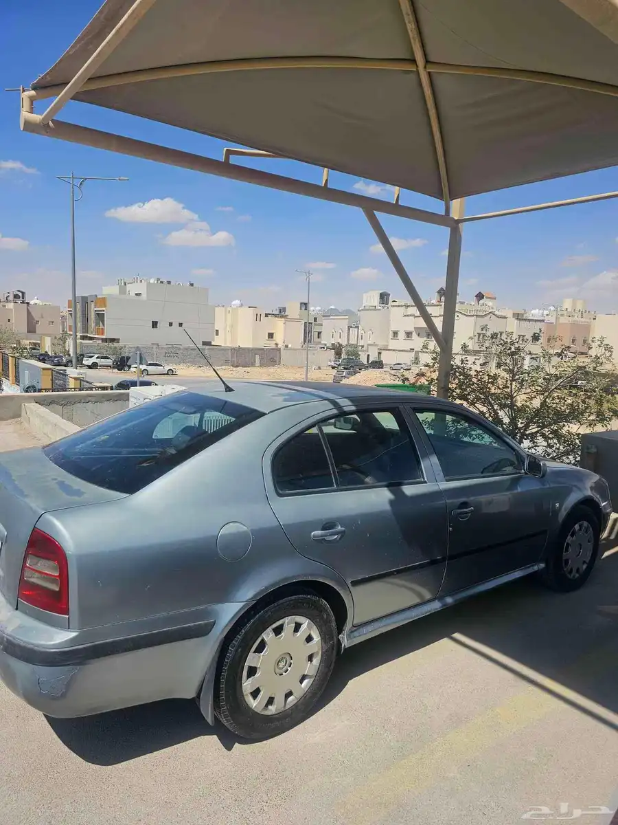سكودا اوكتافيا توماتيك لوحات شبه مميزه ديزل تيربو موديل2004 1