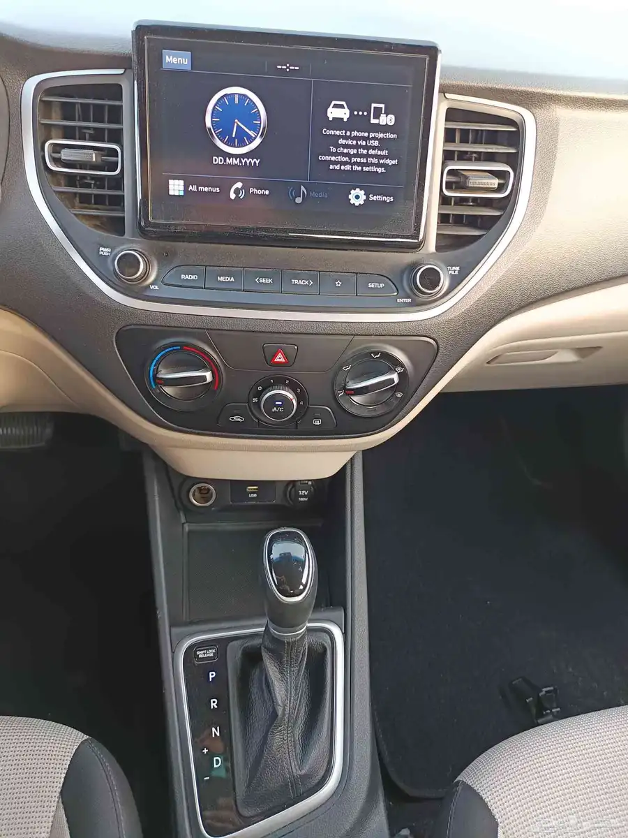 هونداي اكسنت 2021 فل 1600 cc 13
