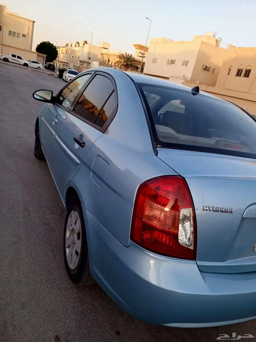 2007 اكسنت 8