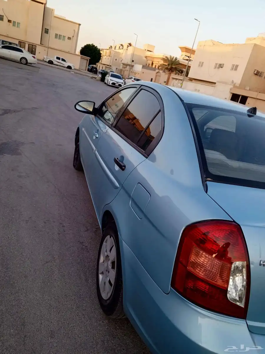2007 اكسنت 12