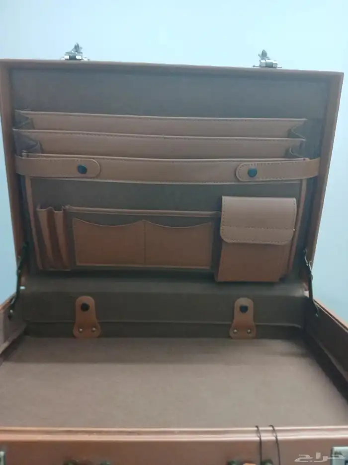 شنطة دوبلامسية من جرير شبهه جديدة . 4