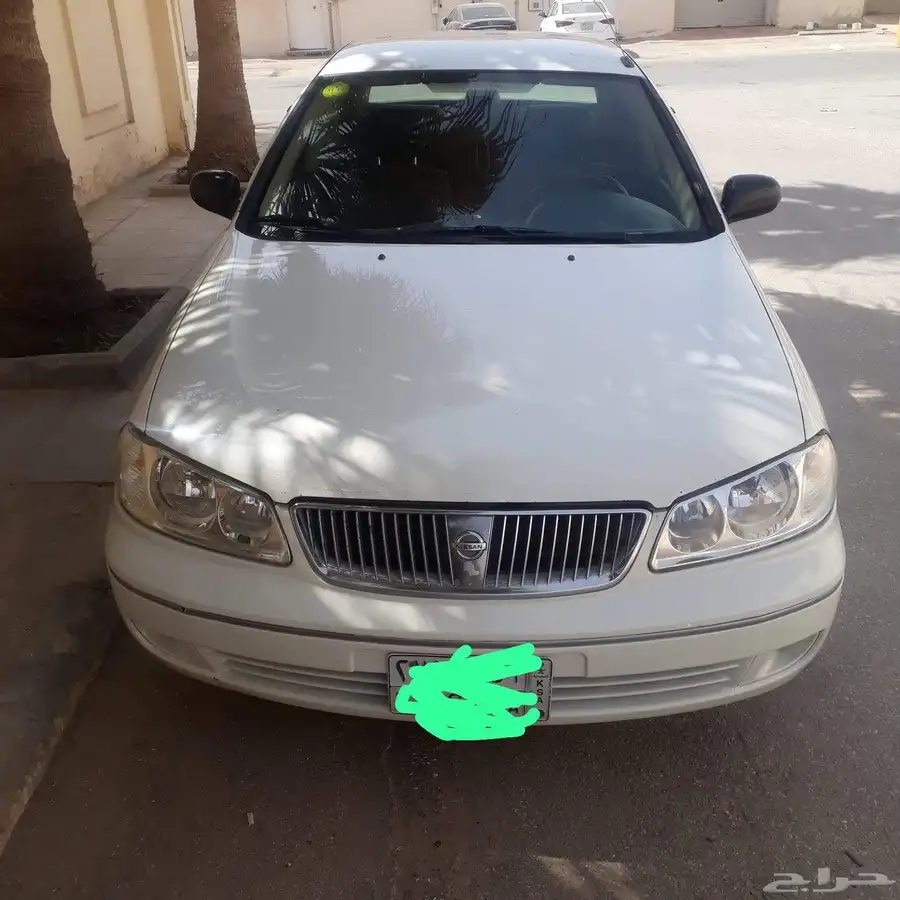 نيسان صني موديل 2005 4