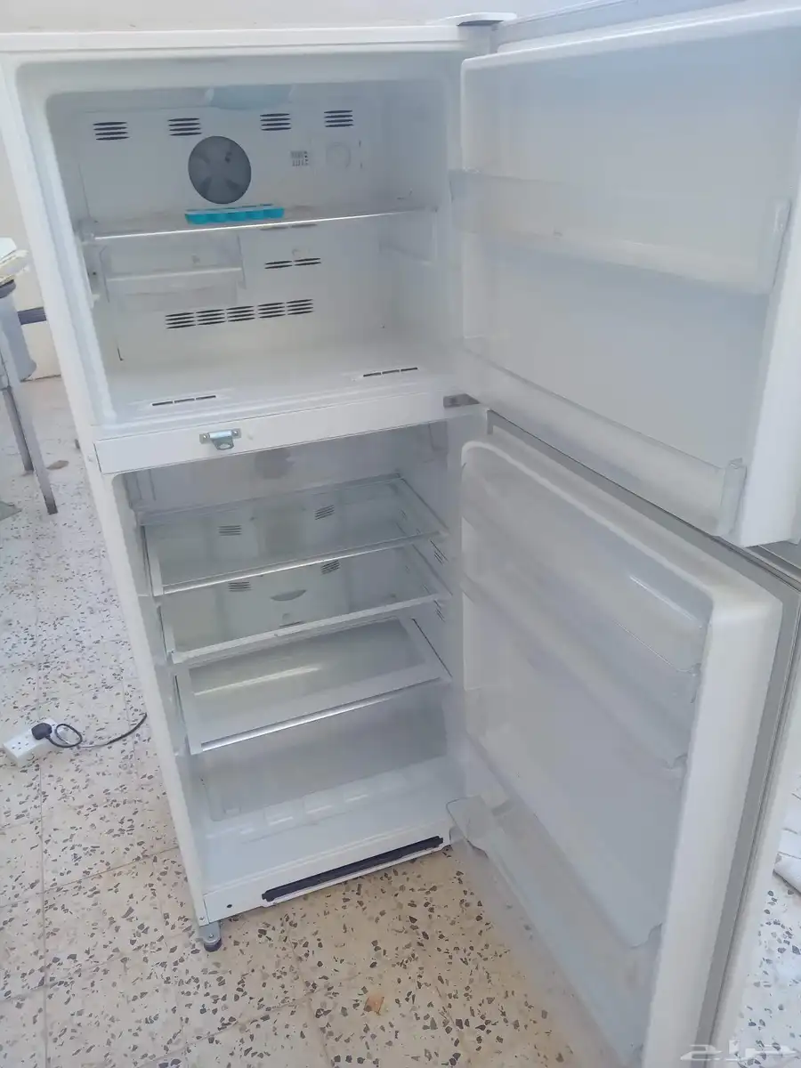 ثلاجة 0