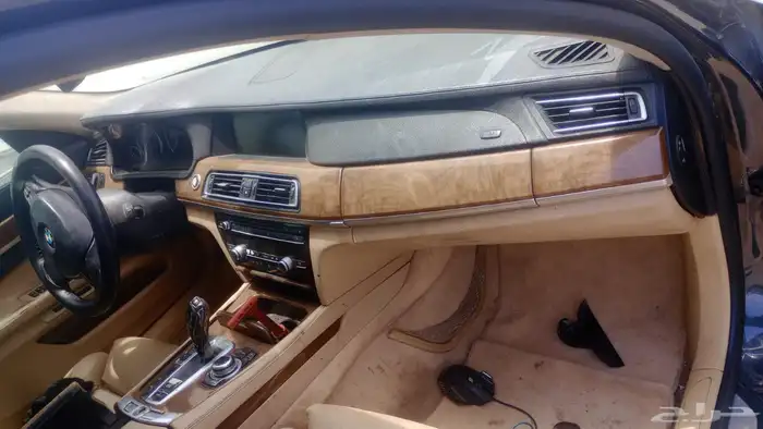قطع غيار bmw بي ام دبليو 520 الفئة الخامسة تشليح BMW 520 3