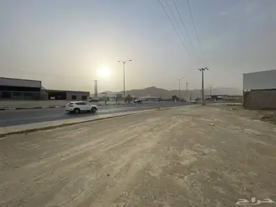 أرض للاستثمار في المخواة للايجار الطويل 5