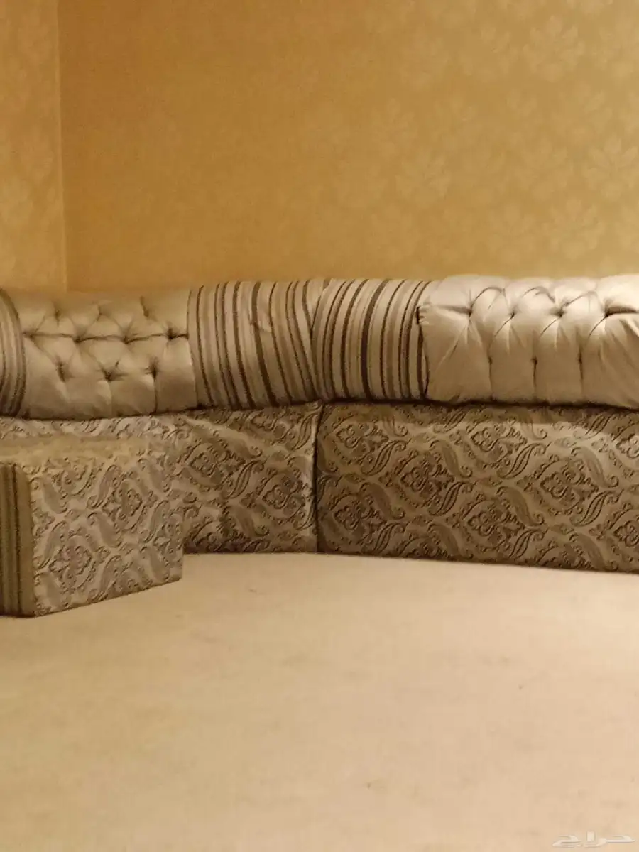 اثاث كامل للبيع 3
