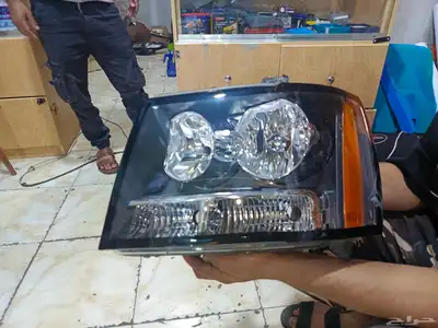 عدسات زنون لمبات انوار محولات غطيان شمعات واسطبات السيارات ا 24