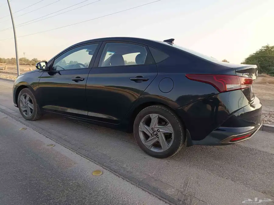 هونداي اكسنت 2021 فل 1600 cc 21