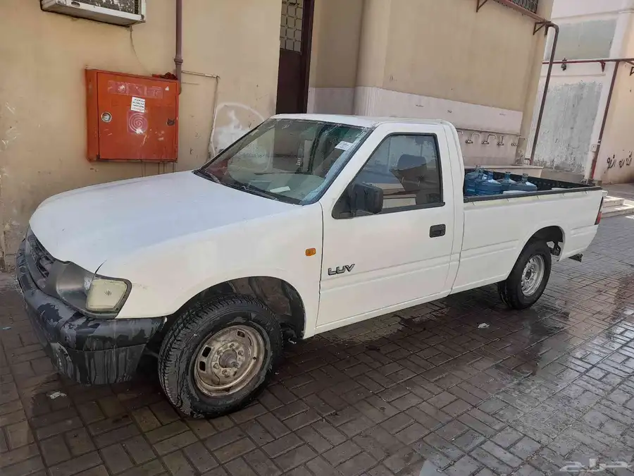جيمس 2003 بنزين سياره مجدوده من كل شي لا تحتاج اي مصاريف نها 2