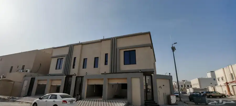 للبيع شقق دوبلكسيه بالضاحيه الحي العاشر 7