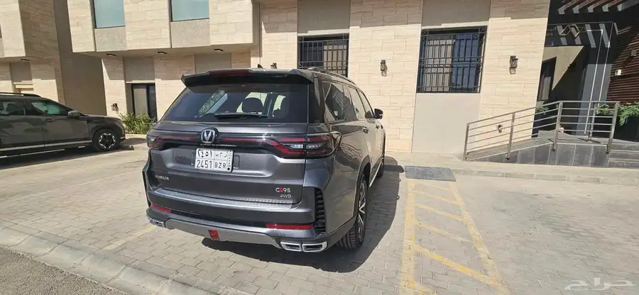 Changan CS95 2025 8 Months Old. less than 20k on the clock 0