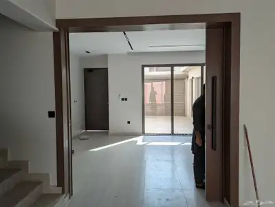أي ابواب خشب تفيصل 1