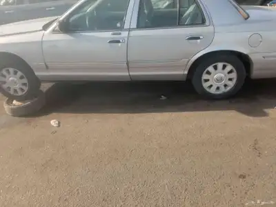 فورد ماركيز 2004 تشليح الحمدانية قطع غيار فقط 1