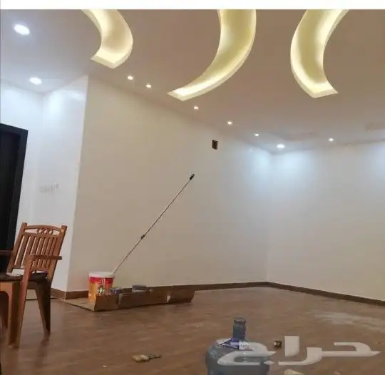 معلم دهان أبواب خشب بجده معلم دهان حوائط بجده 2