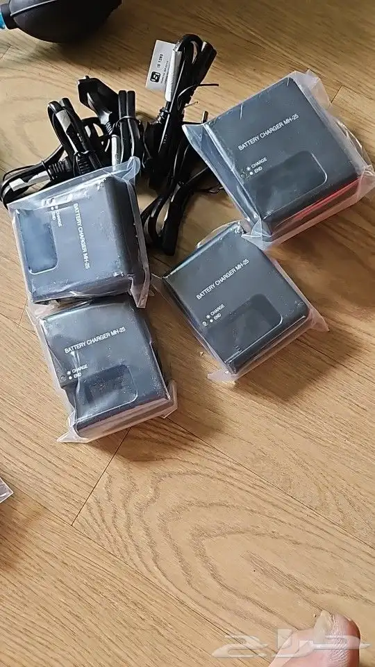 شواحن بطاريات كانون نيكون 8