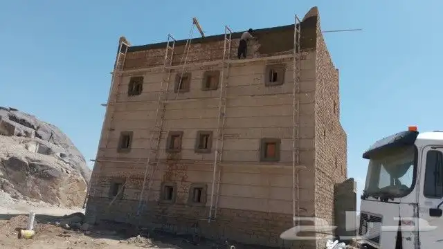 معلم حجر معلم تلبيس حجر تنومه ومسفره معلم بناء وترميم وتجديد 1
