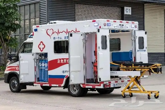 Ford ICU ambulance 0