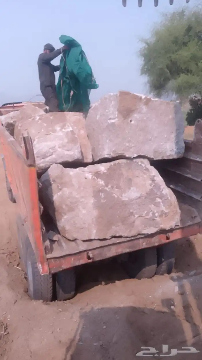 اسلام عليكم مقول بنين حجر كبير ببكلين. وتلبيس حجر صغير 7