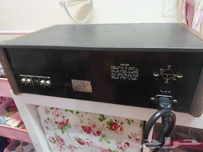 مشغل كاسيت سوني من السبعينات 2