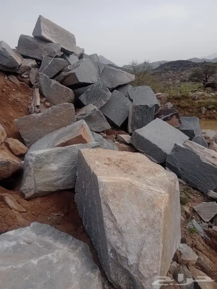 اسلام عليكم مقول بنين حجر كبير ببكلين. وتلبيس حجر صغير 6