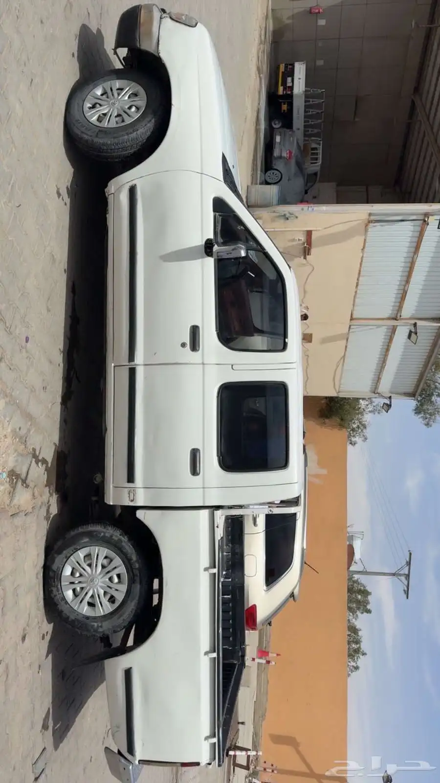 نيسان ددسن 2001 2