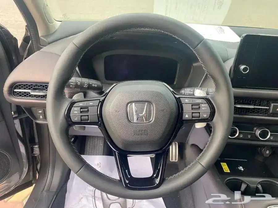 هوندا ZR-V LX موديل 2024 2