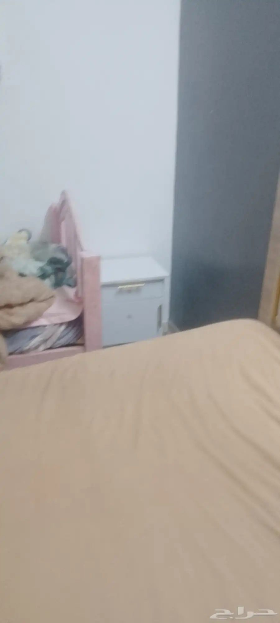 غرفة نوم كامل مع الفرش 3