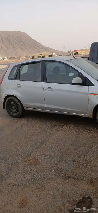 فورد فيجو 2011 3