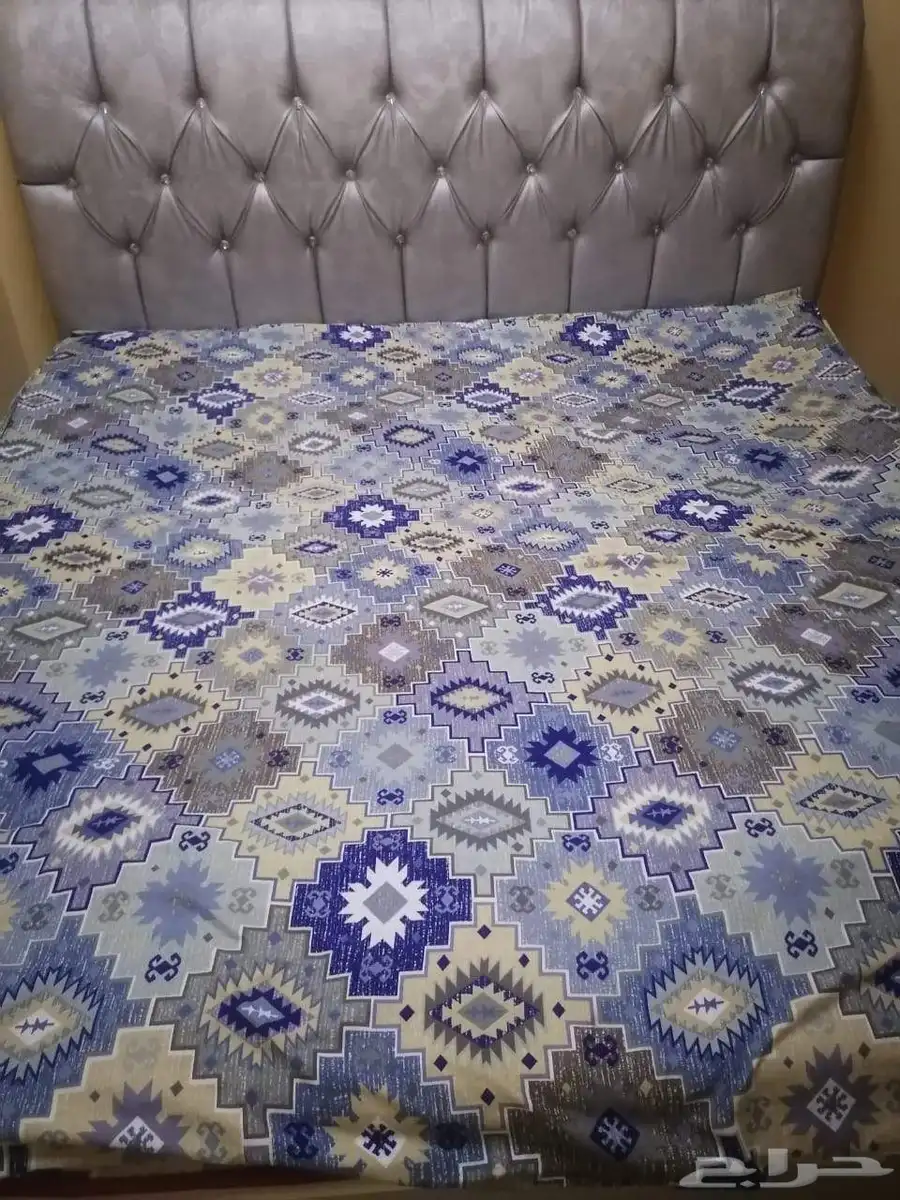 كنب وسرير للبيع 0