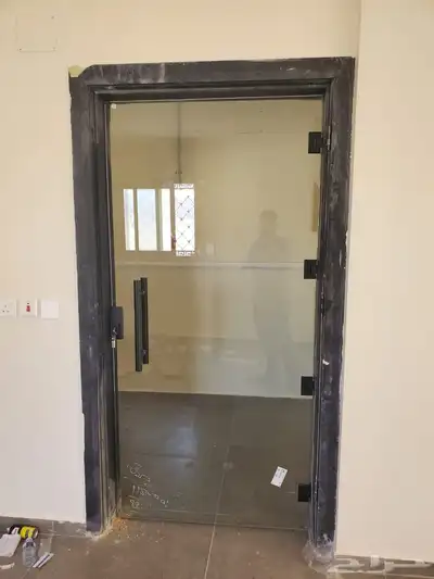 للالمنيوم والزجاج السكريت... مكاتب... محلات...فلل. 5